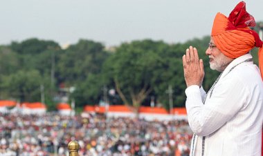 पीएम नरेंद्र मोदी ने रचा इतिहास, नेहरू और इंदिरा के बाद पूर्ण बहुमत के साथ सत्ता में की वापसी