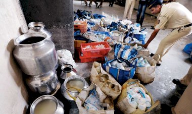 मिलावटियों को मौत की सजा दें