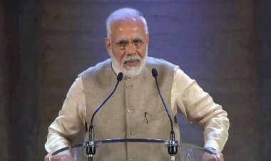जानिए, प्रधानमंत्री नरेंद्र मोदी ने पेरिस में भारतीय समुदाय को क्या दिया संदेश?