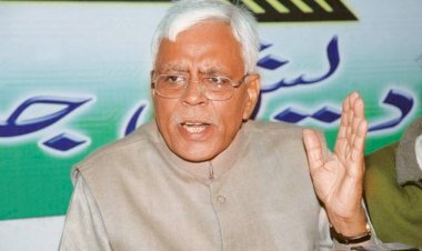 बिहार विधानसभा चुनाव से पहले आरजेडी को झटका, पार्टी के वरिष्ठ नेता शिवानंद तिवारी ने सक्रिय राजनीति से लिया संन्यास, कहा-अब आराम करना चाहता हूं!