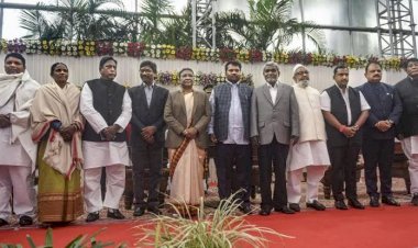 झारखंड में मैट्रिक पास जगरनाथ महतो बनाए गए शिक्षा मंत्री,वित्त मंत्रालय संभालेंगे रामेश्वर उरांव, सत्यानंद भोक्ता को मिला श्रम मंत्रालय