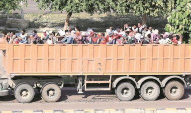 हादसा : प्रवासी मजदूरों पर लॉकडाउन की मार,पिछले 10 दिनों में 99 मजदूर गांवा चुके हैं अपनी जान, सड़क और रेल हादसों के हुए शिकार