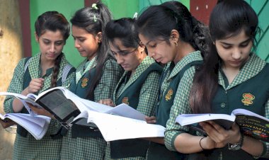 देश के लाखों छात्रों का इंतजार हुआ खत्म,CBSE 10वीं और 12वीं की शेष बची परीक्षाओं की डेटशीट हुई जारी,जानिए, बोर्ड ने परीक्षार्थियों के लिए क्या जारी किए दिशा-निर्देश?