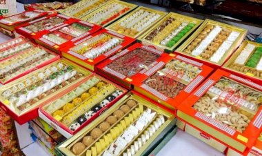 Lockdown-4.0 : उत्तर प्रदेश में भी खुले दुकान और बाजार, स्ट्रीट वेंडर भी अब कर सकेंगे अपना कारोबार,घर से बाहर जाने के पूर्व आप भी जरूर पढ़ लीजिए ये खबर