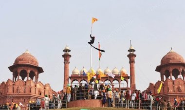 लाल किला हिंसा में पुलिस ने 25 आरोपियों की पहचान की, फरसा-तलवारों के साथ दिख रहे हैं तस्वीरों में उपद्रवी