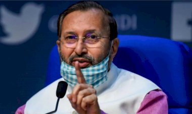 साल 2021 के अंत तक देश में सभी लग जाएगा कोरोना वैक्सीन का टीका, केंद्रीय मंत्री प्रकाश जावड़ेकर का ऐलान