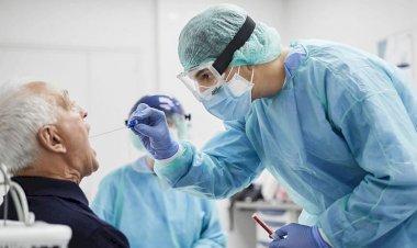 कोरोना से 5 सप्ताह बाद मिली इतनी बड़ी राहत, पहली बार 3,000 से कम मौतें, 19 लाख से नीचे एक्टिव केस