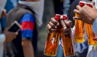 दिल्ली में शराब की होम डिलीवरी को मंजूरी, मोबाइल ऐप और पोर्टल से कर सकेंगे ऑर्डर