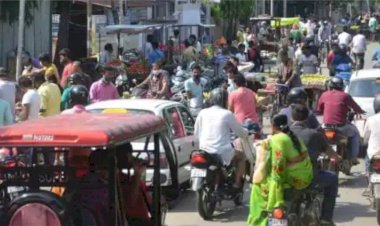 अनलॉक होते ही सड़क पर उमड़ी लोगों की भीड़, पटना के राजेंद्र नगर में लगा जाम