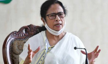 उपचुनाव में देरी से छिन सकती है ममता की कुर्सी, चुनाव आयोग पहुंची TMC
