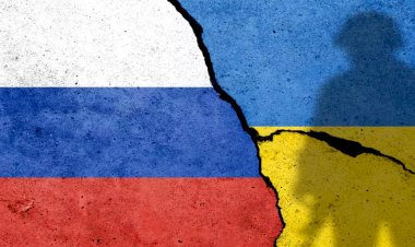 यूक्रेन - रूस वॉर  अपडेट: धमाकों से दहला कीव  शहर, रूस ने यूक्रेन पर 900 से ज्यादा मिसाइलें दागी