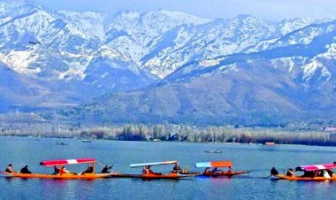 जम्मू-कश्मीर में 370 हटने के बाद 34 बाहरी लोगों ने खरीदी संपत्ति