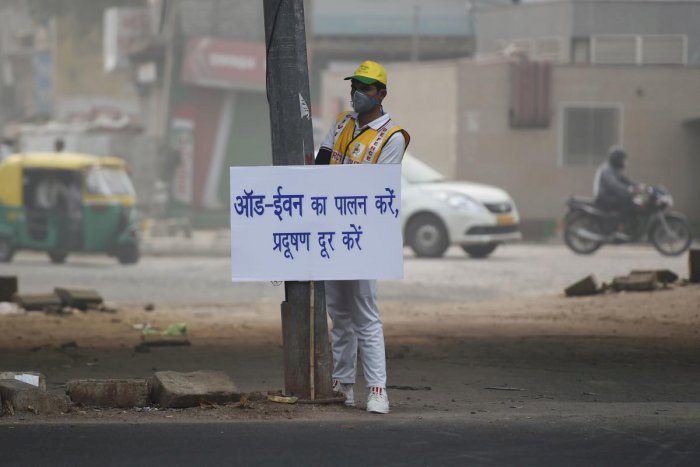 उत्तर प्रदेश में भी अब ऑड-ईवन व्यवस्था,राज्य सरकार ने यातायात पुलिस को दिए लागू करने के निर्देश