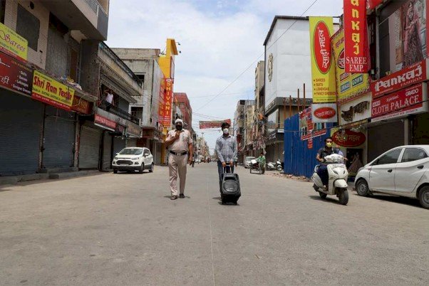 Corona Update : दिल्ली सरकार भी लॉकडाउन खोलने को तैयार, जानिए दिल्लीवासियों को क्या मिलेगी छूट? क्या खुलेगा और क्या रहेगा बंद?