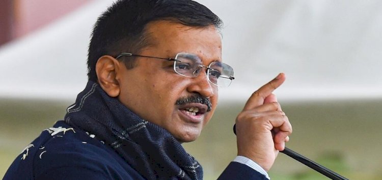 अरविंद केजरीवाल ने कहा कि कल प्रधानमंत्री नरेंद्र मोदी ने कहा कि साइकिल चलाने वाला आतंकवादी है.